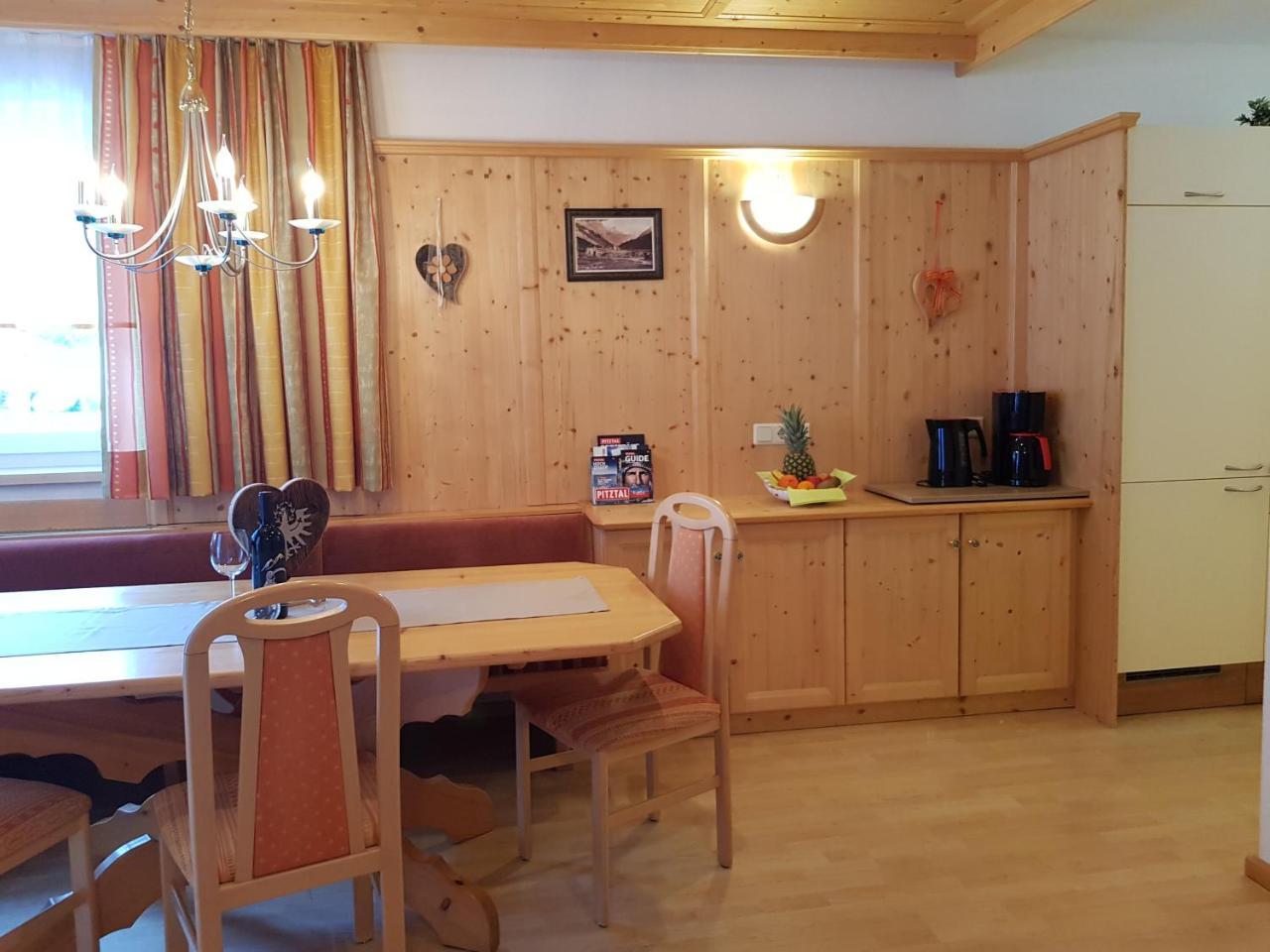Alpina Appartement Sankt Leonhard im Pitztal Εξωτερικό φωτογραφία